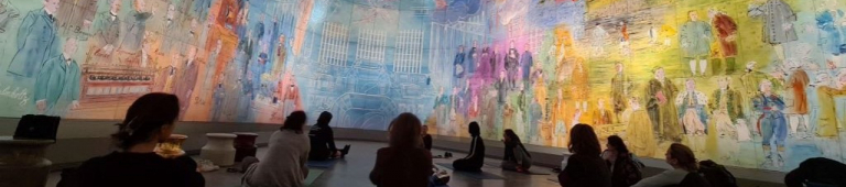 Yoga face aux œuvres